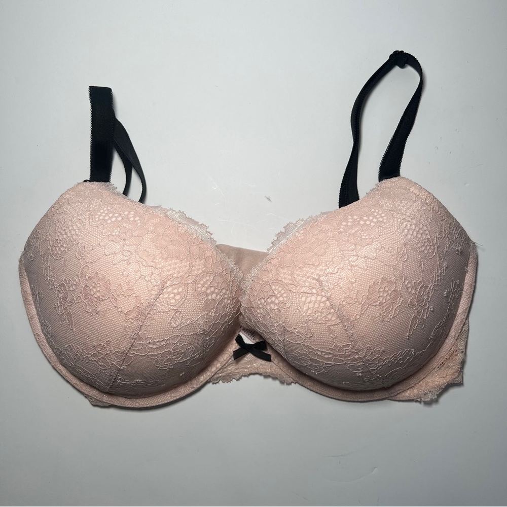 Victoria’s Secret Dream Angels Push Up Bra Size 36DD
